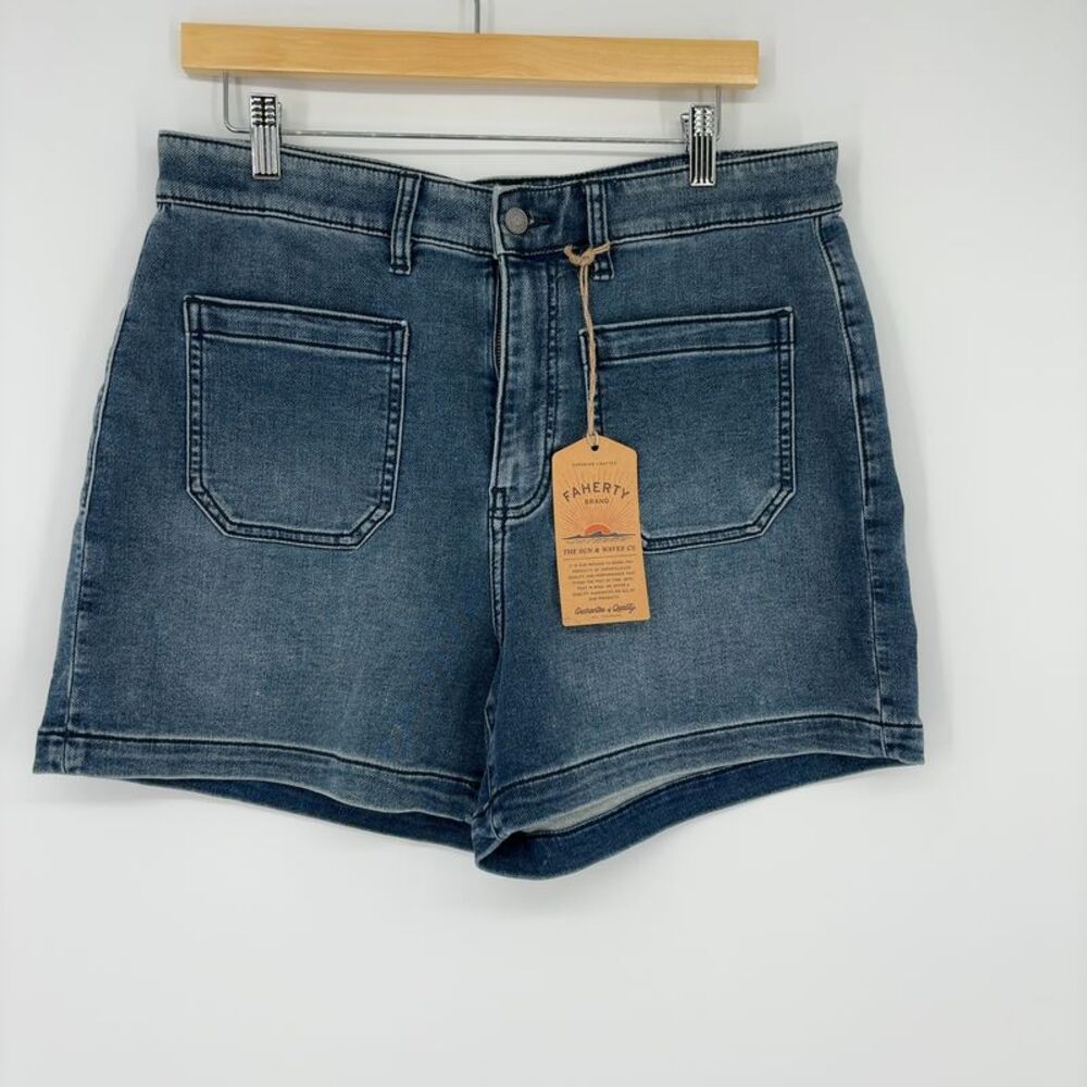 Faherty Stretch Terry PatchPocket Short